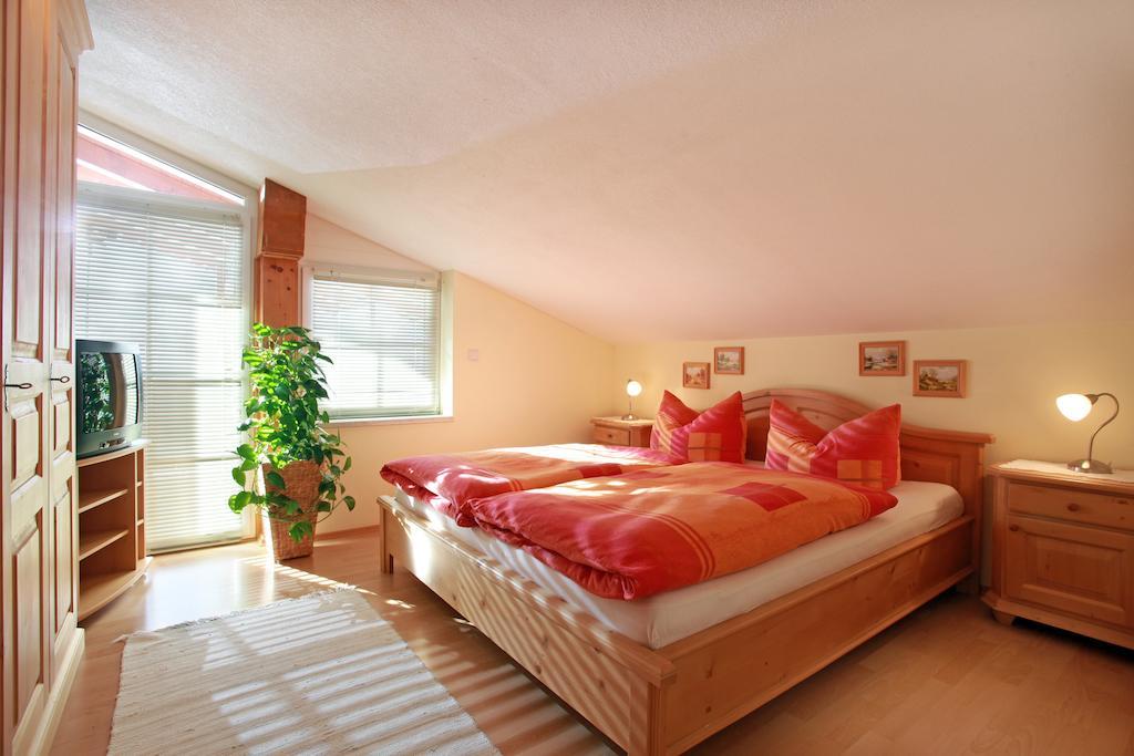 Appartement Irmgard Brixen im Thale Δωμάτιο φωτογραφία